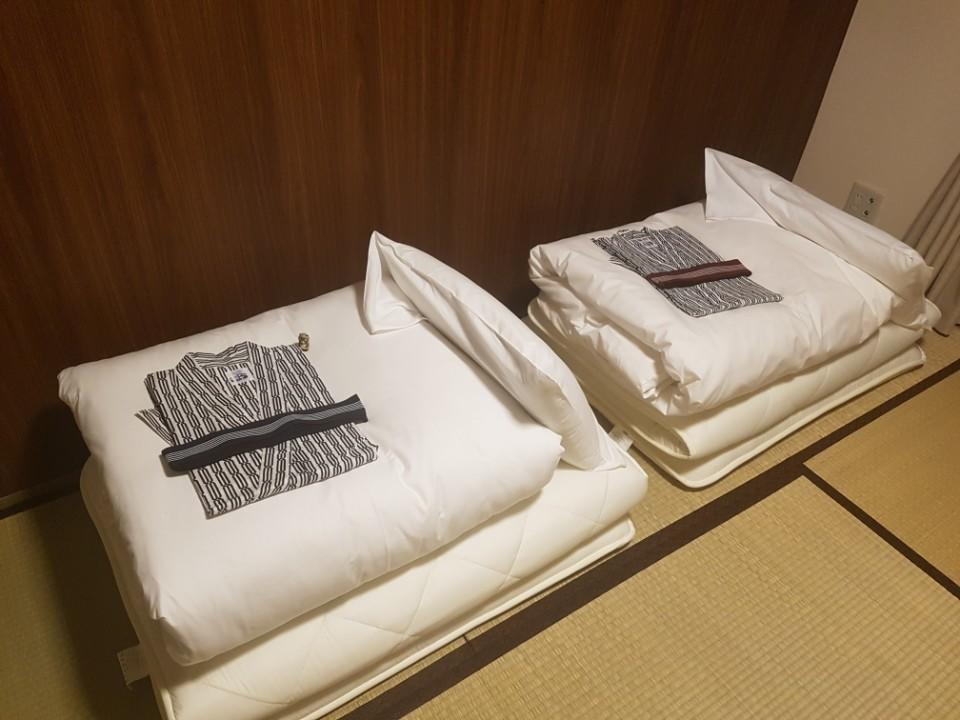Kyoto Hostel Gloire Exteriör bild